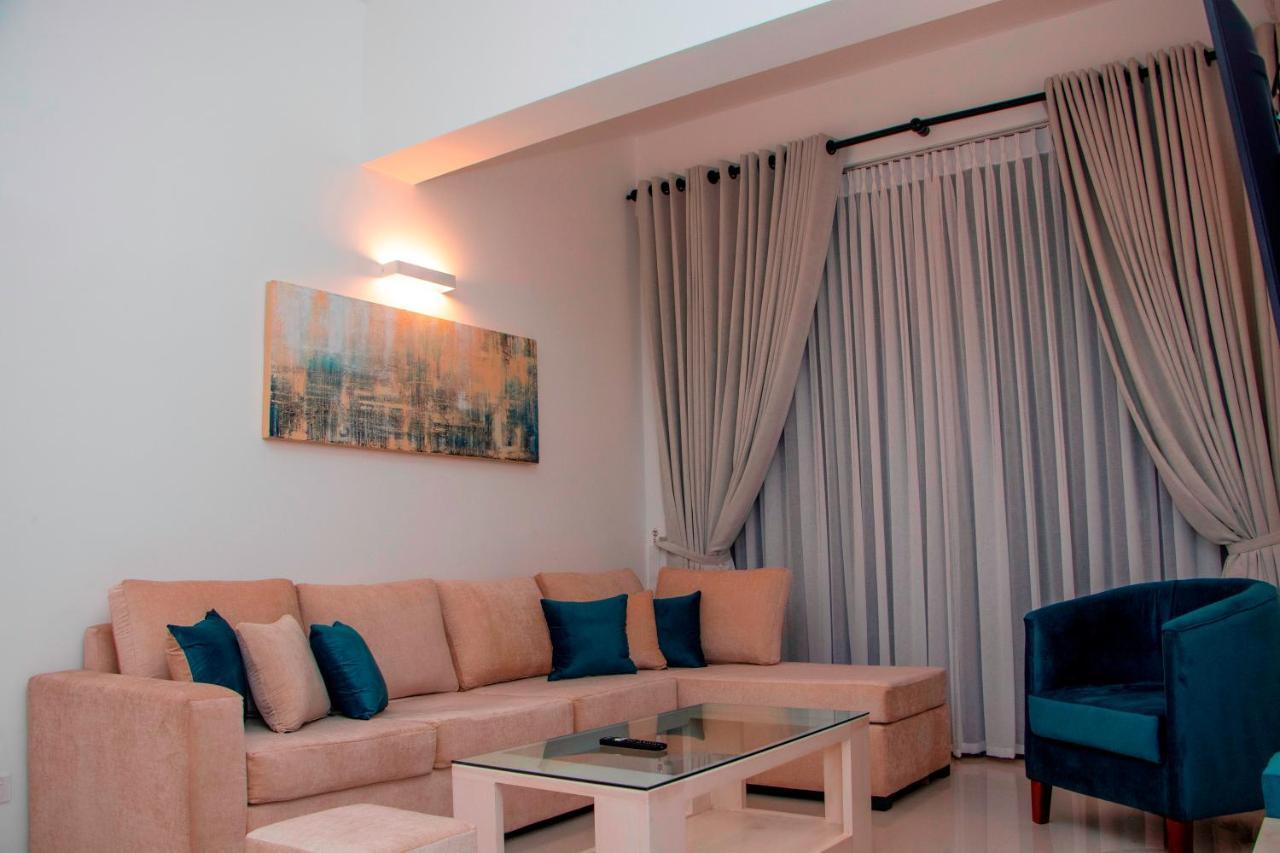 Hasara Oceanfront *