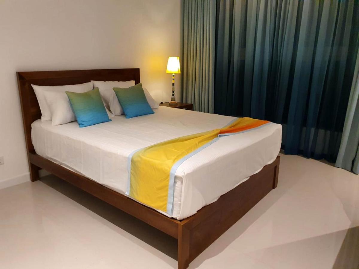 Apartment Hasara Oceanfront Galle